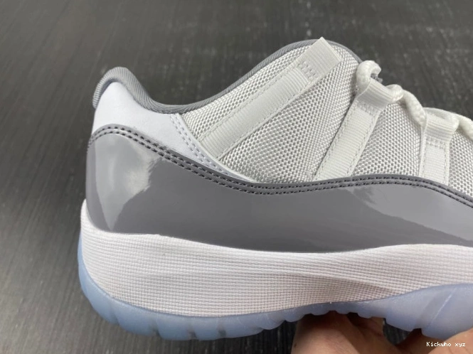 Cement 11 Low Jordan AV2187-140 Grey Air 0615